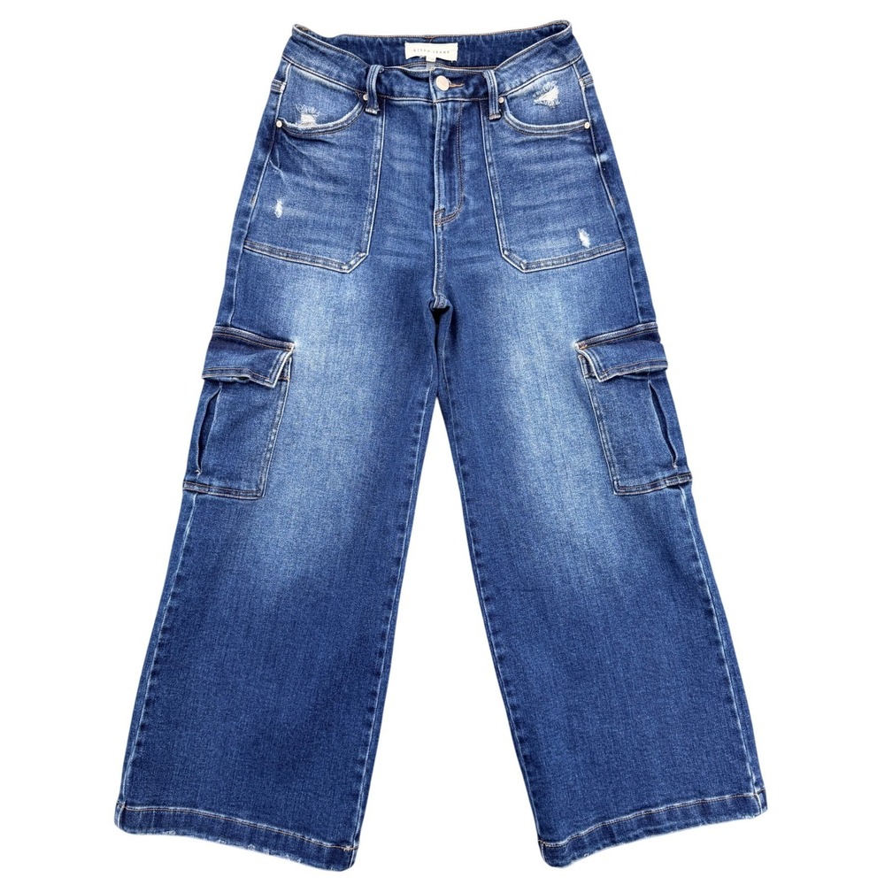 Risen Jeans Women Size 7/28 Medium Wash Wide Leg Cargo Jeans Distressed RDP5777